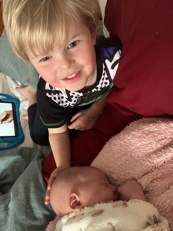 450095169 374512741973449 8605321959532762781 N