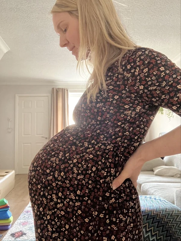 449754743 463738923073535 5681851091538098953 N